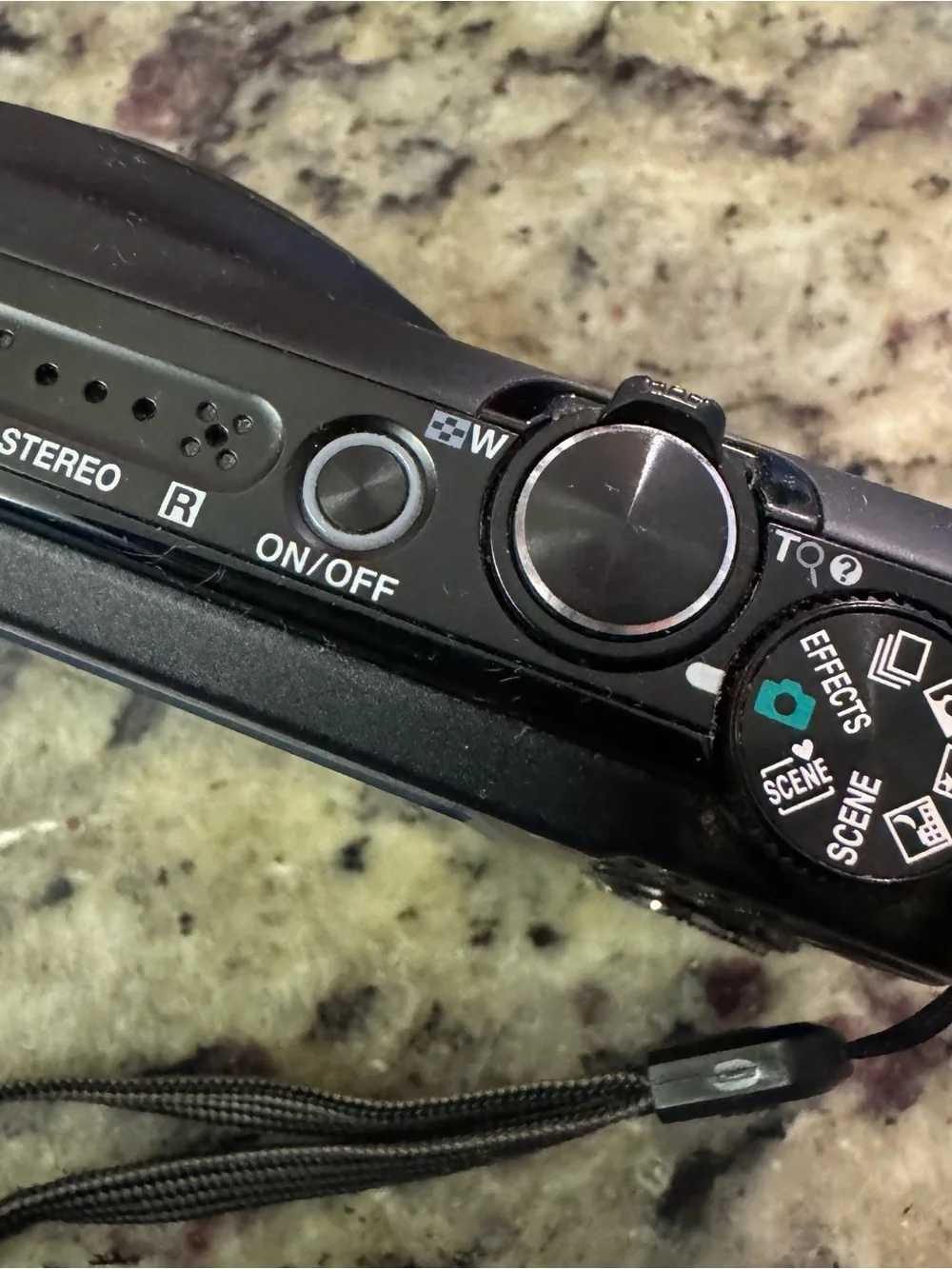 Nikon COOLPIX Compact Digital Camera S9100